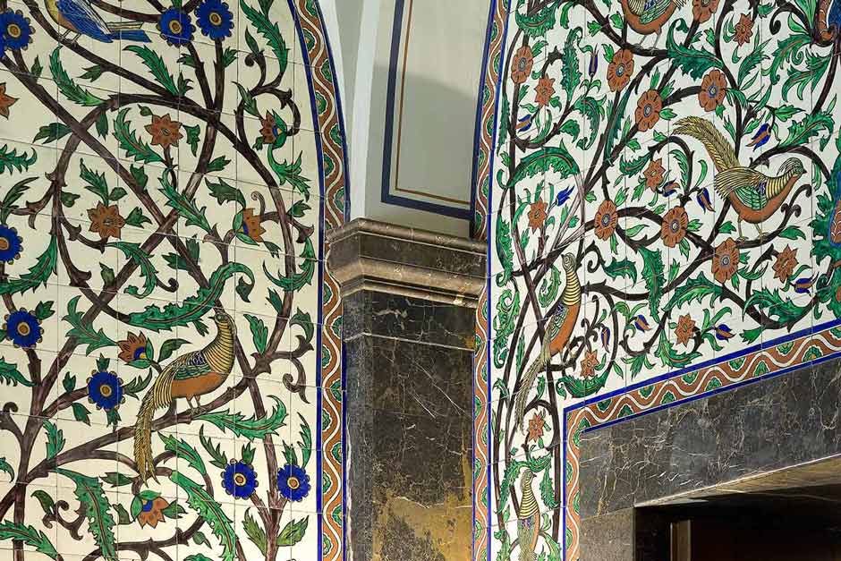 Architectural details of neoclassical building of national importance with historical elements. NO IDEA. Branding Graphic Design Agency.